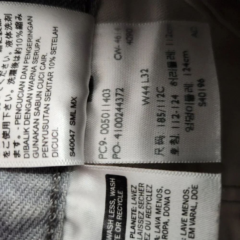 Levis 501 Button Fly Jeans Size W42 L29.5 Original Fit Gray Denim